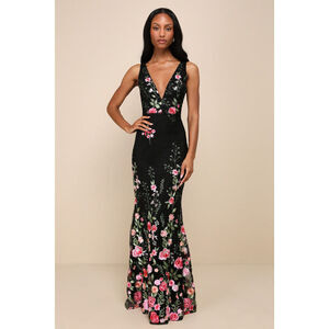 Lulus Soiree Blossom Black Floral Embroidered Mermaid Maxi Dress - Size M